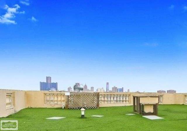 2900 E Jefferson Avenue, Detroit, MI 48207