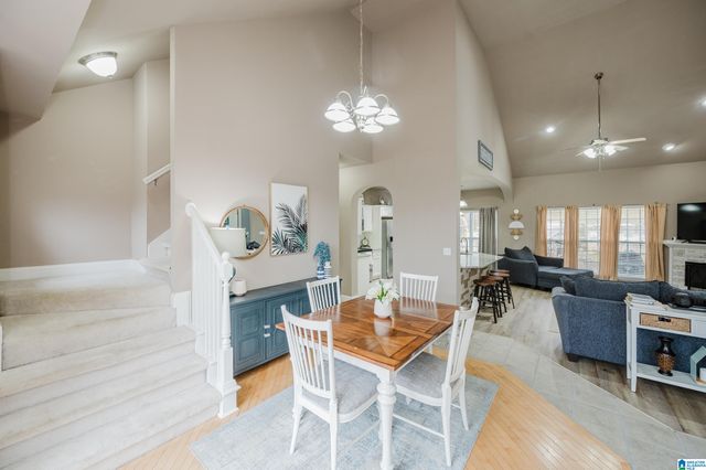 2746 CROSSVINE DRIVE, Helena, AL 35022