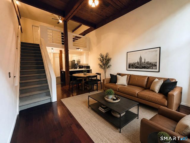 25 Grand Street 111, Norwalk, CT 06851