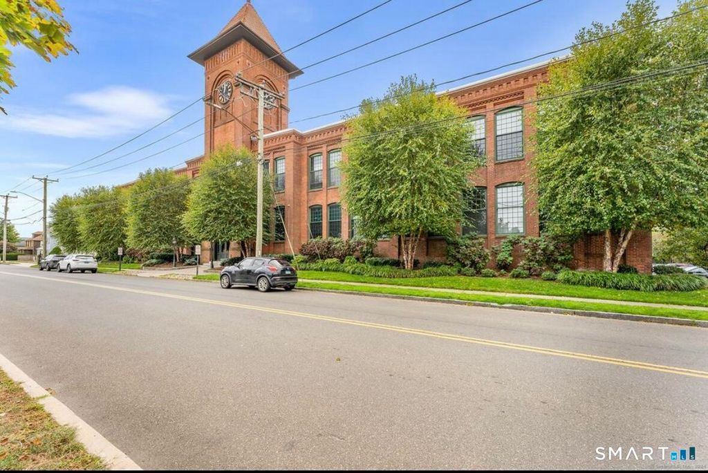 25 Grand Street 111, Norwalk, CT 06851