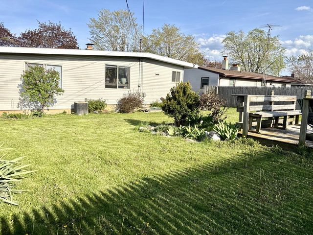 1868 19th AVENUE, Kenosha, WI 53140