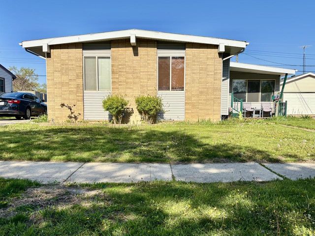 1868 19th AVENUE, Kenosha, WI 53140