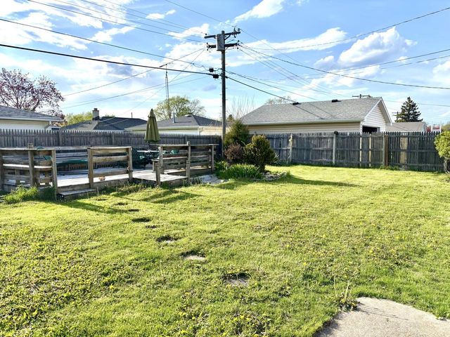 1868 19th AVENUE, Kenosha, WI 53140