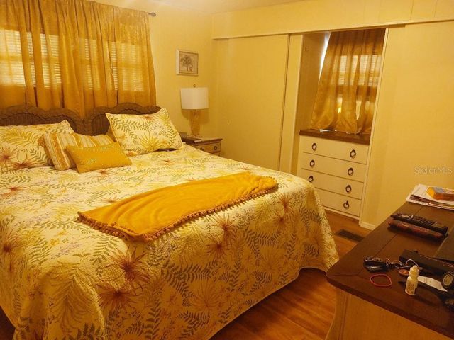 184 INDEPENDENCE AVENUE 8, Palm Harbor, FL 34684