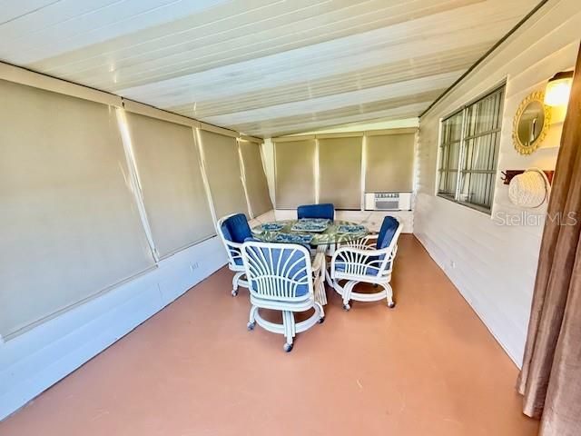 184 INDEPENDENCE AVENUE 8, Palm Harbor, FL 34684