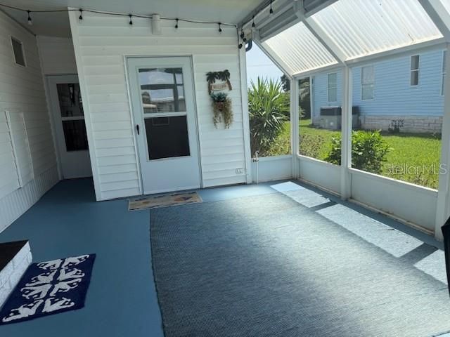 184 INDEPENDENCE AVENUE 8, Palm Harbor, FL 34684