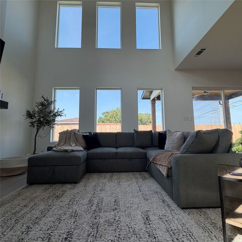 5200 GIBSON Drive, The Colony, TX 75056
