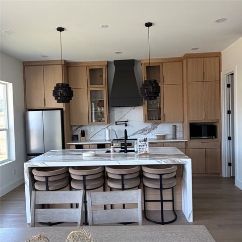 5200 GIBSON Drive, The Colony, TX 75056