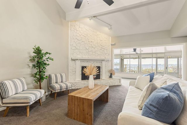 1233 Capri Drive, Panama City, FL 32405