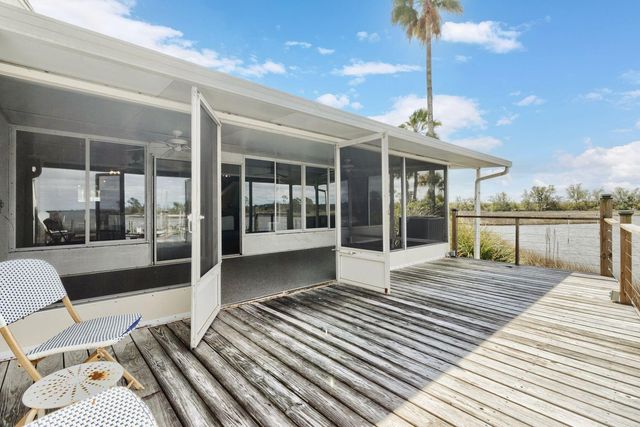 1233 Capri Drive, Panama City, FL 32405