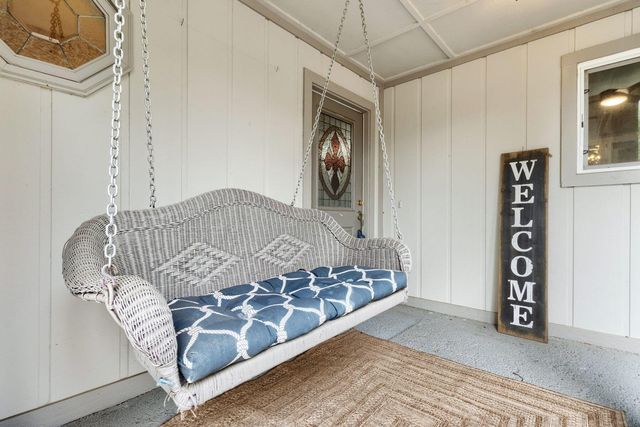 1233 Capri Drive, Panama City, FL 32405