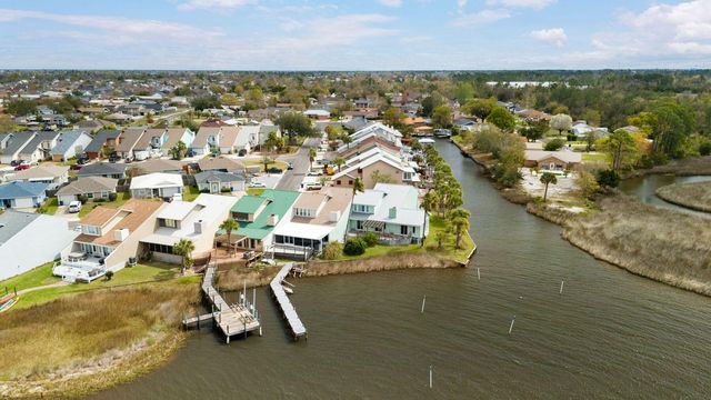 1233 Capri Drive, Panama City, FL 32405