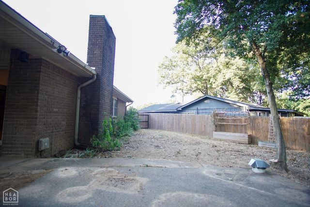 1900 Ridge Road, Jonesboro, AR 72401