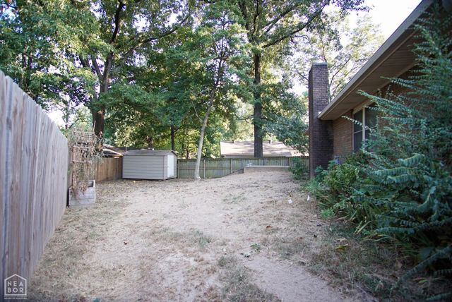 1900 Ridge Road, Jonesboro, AR 72401