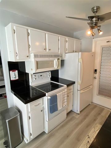 224 Hibiscus Ave Apt 253, Lauderdale By The Sea, FL 33308