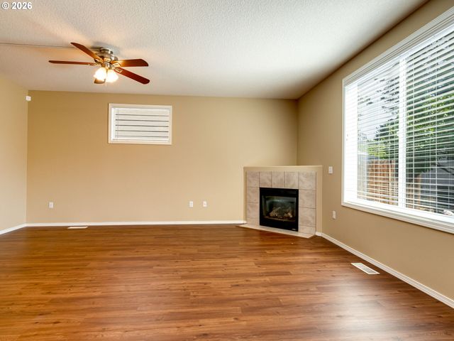 5732 L St, Washougal, WA 98671