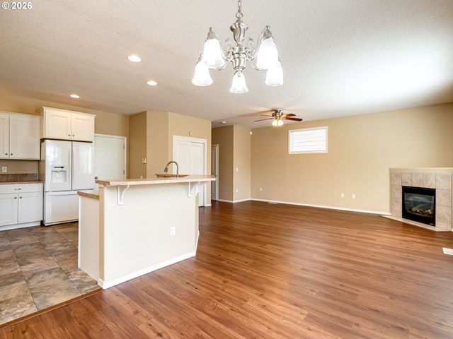 5732 L St, Washougal, WA 98671