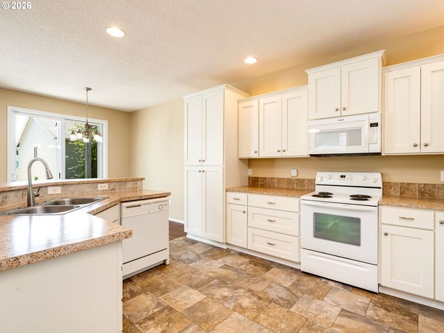 5732 L St, Washougal, WA 98671