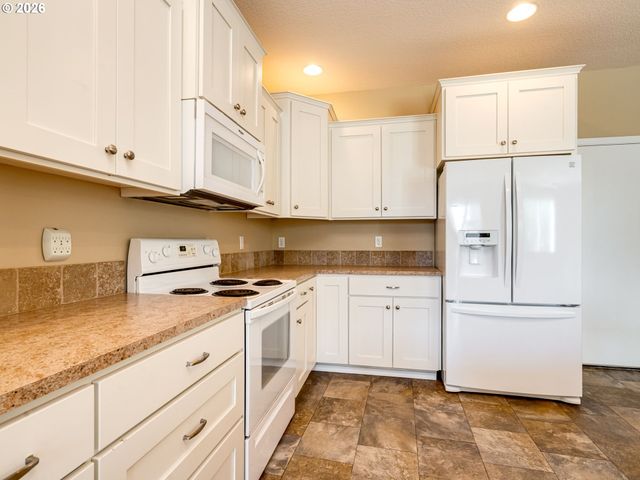 5732 L St, Washougal, WA 98671