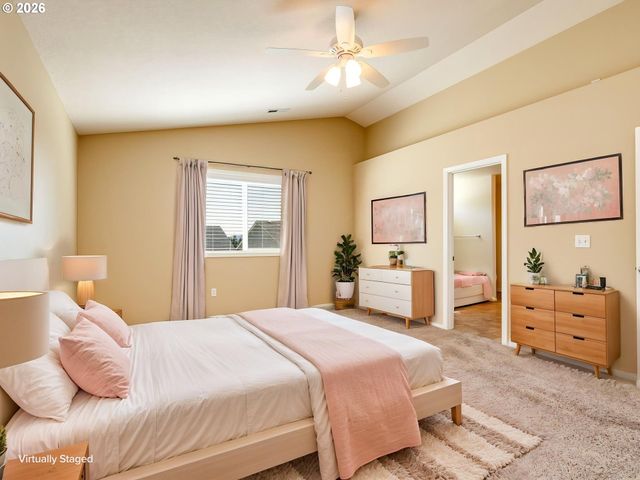 5732 L St, Washougal, WA 98671