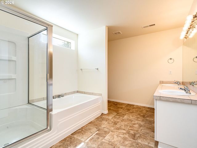 5732 L St, Washougal, WA 98671