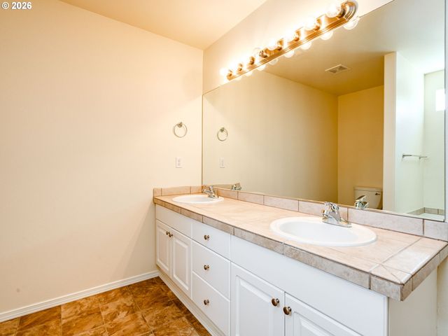 5732 L St, Washougal, WA 98671