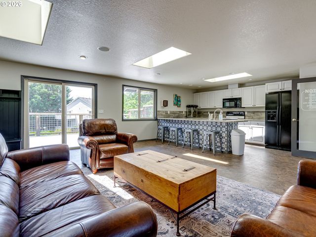 5732 L St, Washougal, WA 98671