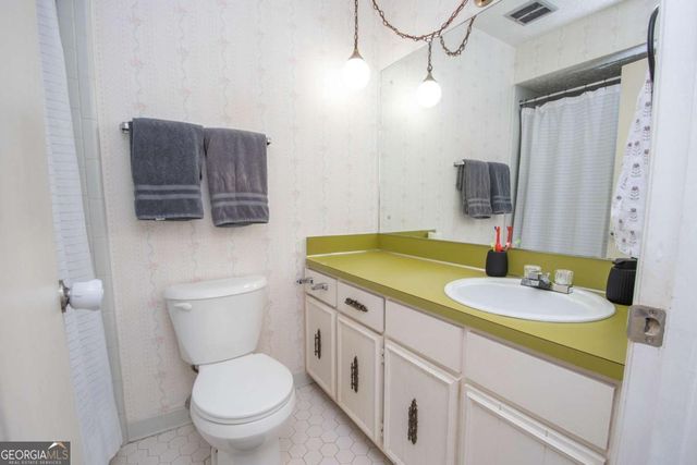 217 Cosby Drive, Lagrange, GA 30241