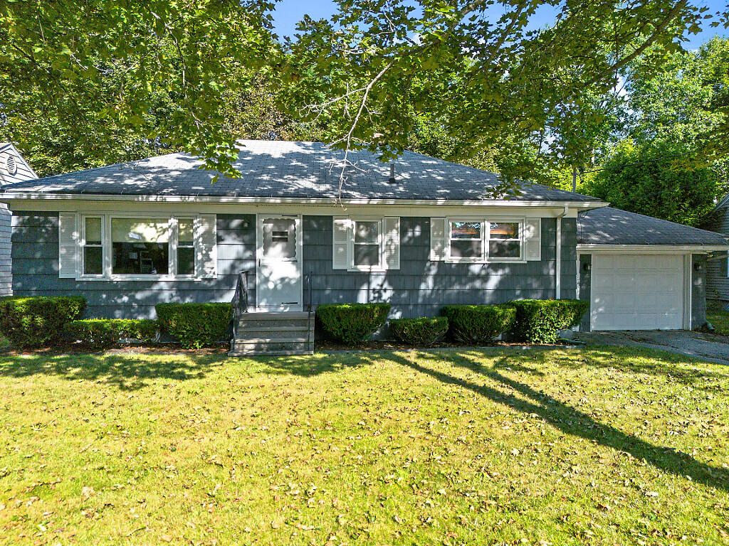 28 Arkwright Avenue, Lewiston, ME 04240 — exterior