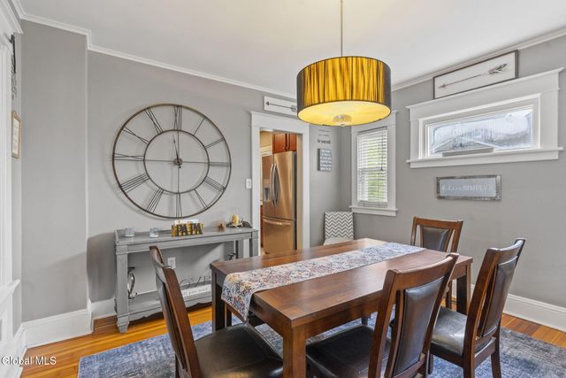 27 Long Avenue, Rotterdam, NY 12304