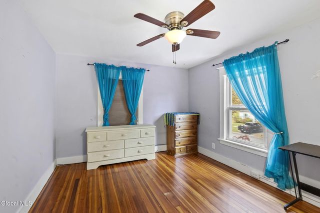 27 Long Avenue, Rotterdam, NY 12304