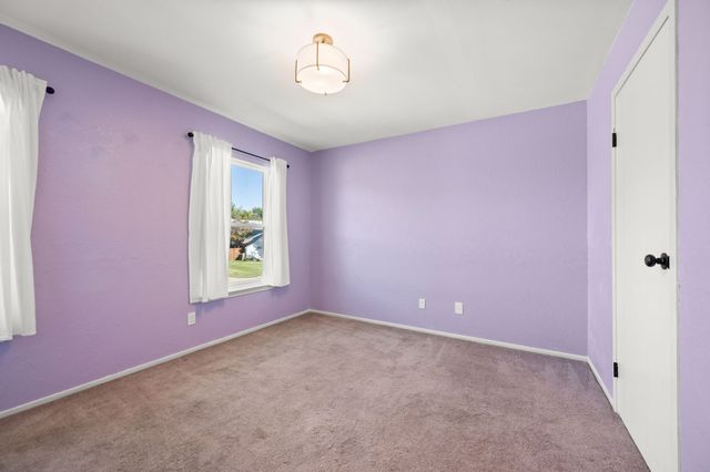 728 Heather Wood Drive, Grapevine, TX 76051