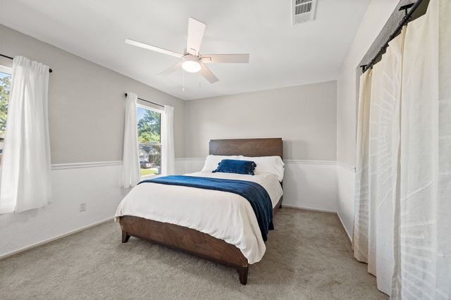 728 Heather Wood Drive, Grapevine, TX 76051