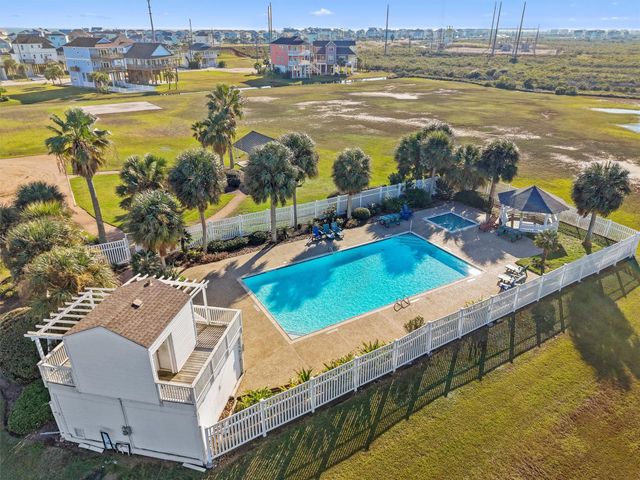 3903 Palmdale Court, Galveston, TX 77554