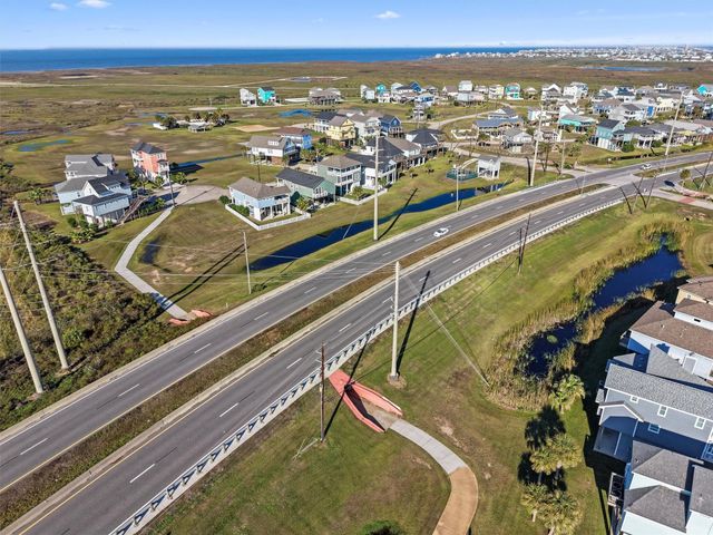 3903 Palmdale Court, Galveston, TX 77554