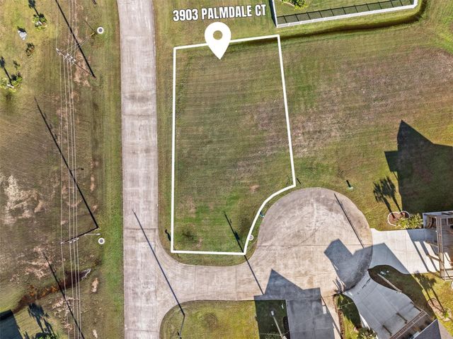 3903 Palmdale Court, Galveston, TX 77554