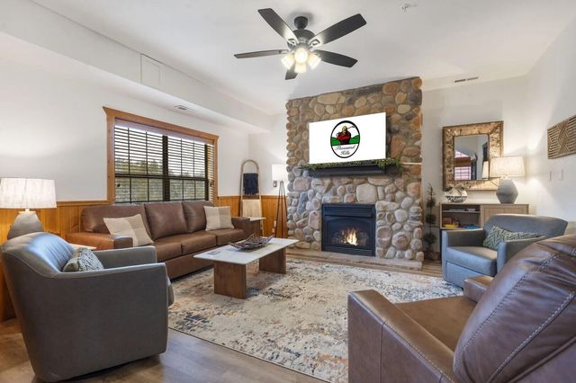 152 Oakridge Road 1, Branson, MO 65616