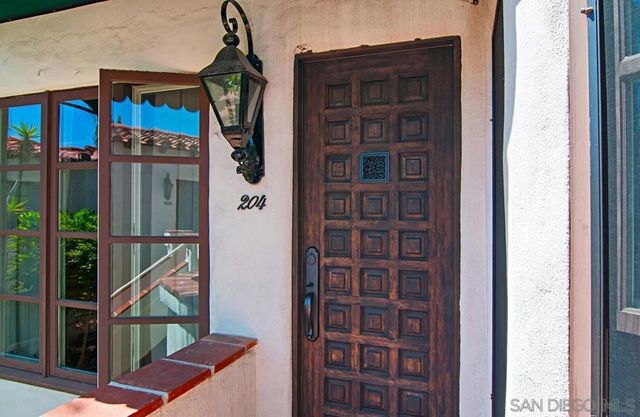 848 D Ave 204, Coronado, CA 92118