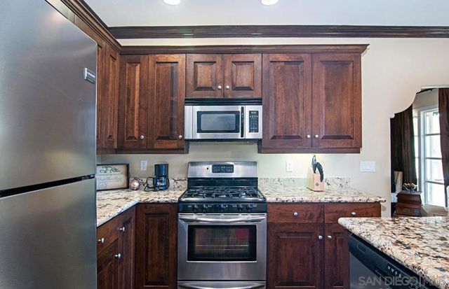 848 D Ave 204, Coronado, CA 92118