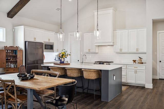 14344 Walsh Avenue, Fort Worth, TX 76008