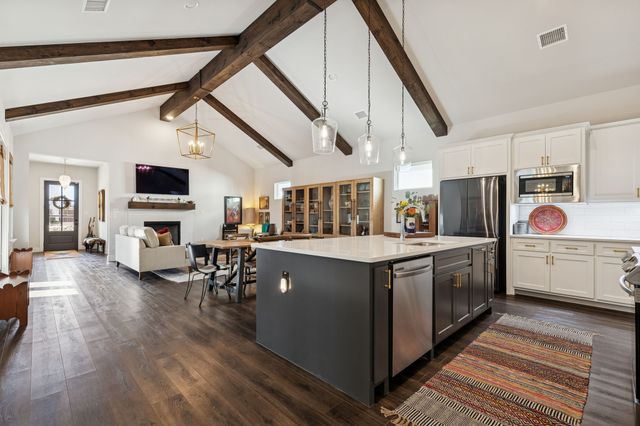 14344 Walsh Avenue, Fort Worth, TX 76008