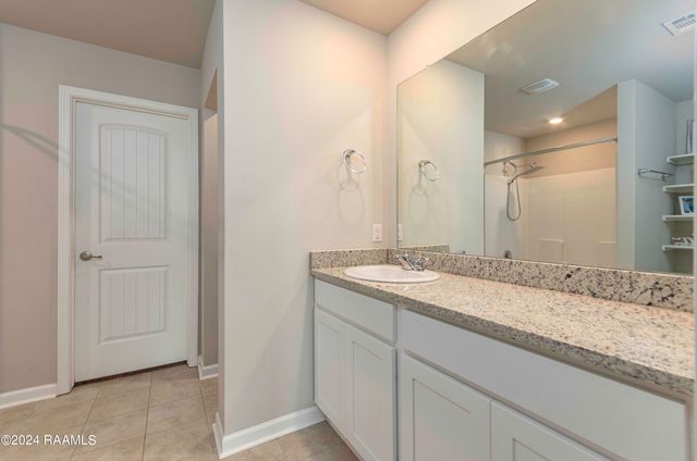 102 Border Court, Youngsville, LA 70592