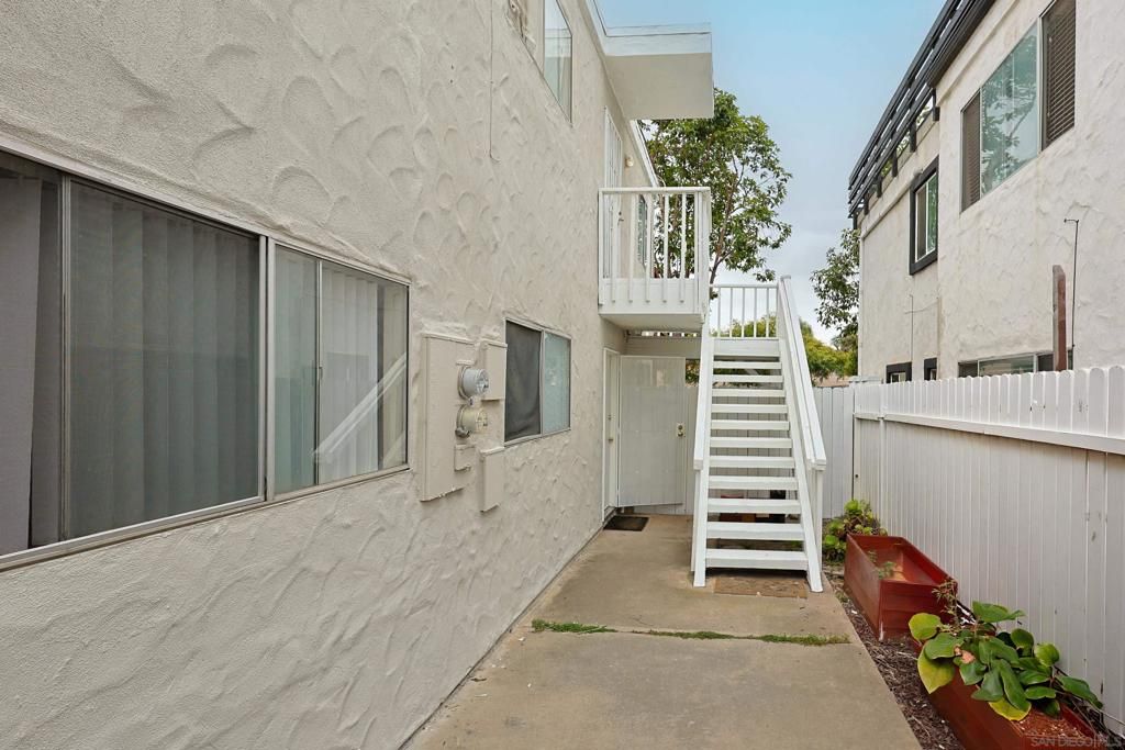5419 Lauretta St A & B, San Diego, CA 92110 — photo 5