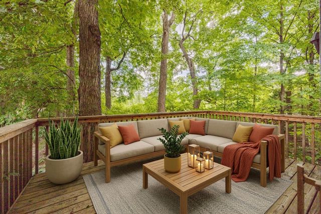 1106 Hollybrook Lane, Wayzata, MN 55391