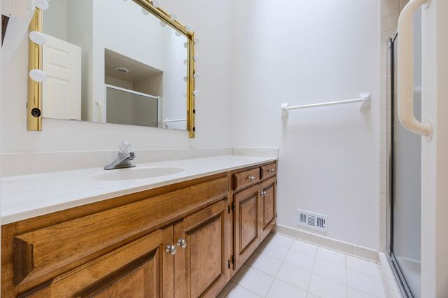 1106 Hollybrook Lane, Wayzata, MN 55391