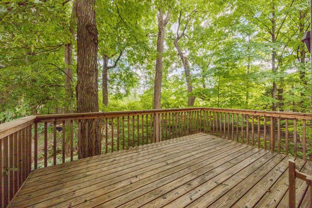 1106 Hollybrook Lane, Wayzata, MN 55391