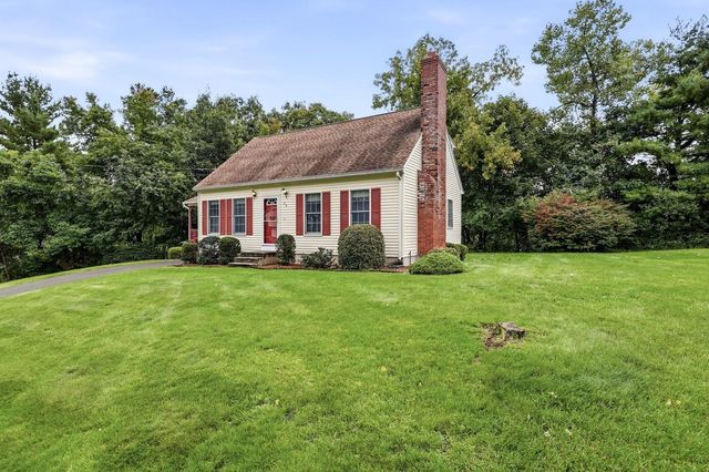 29 Hill Terrace, Ludlow, MA 01056
