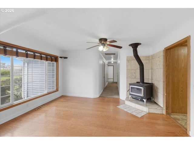 2148 MAIN St, Philomath, OR 97370