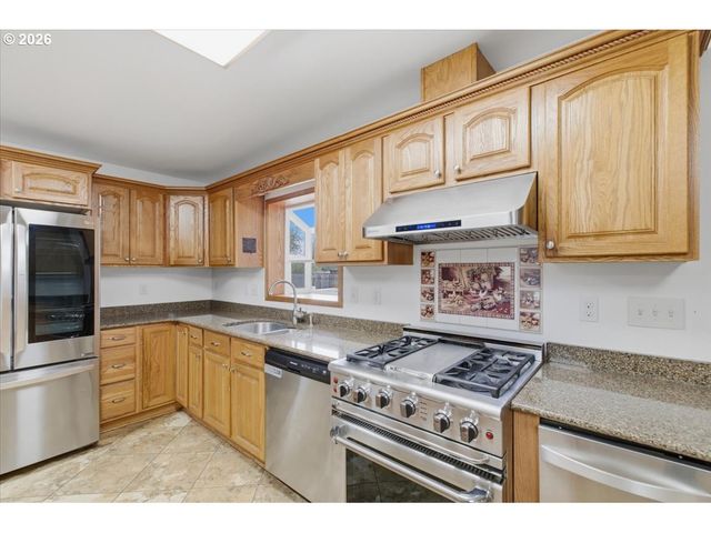 2148 MAIN St, Philomath, OR 97370