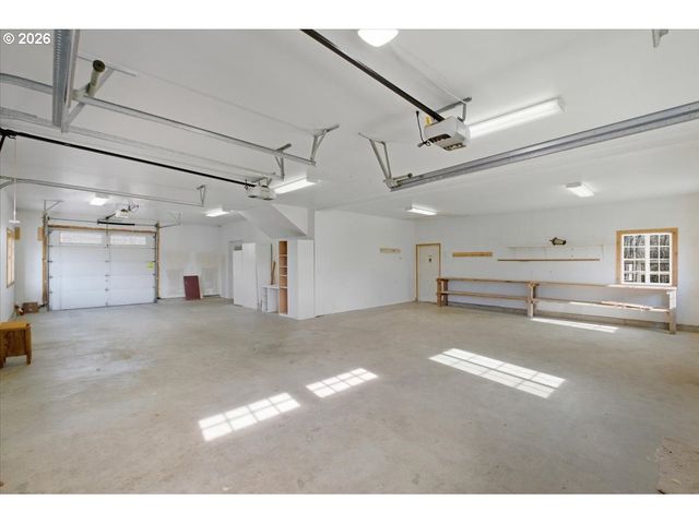 2148 MAIN St, Philomath, OR 97370